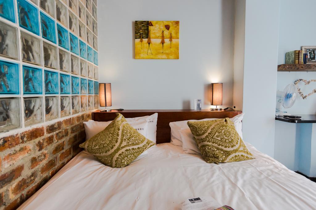 Sweet Lemon Boutique Bed & Breakfast Кейптаун Екстериор снимка